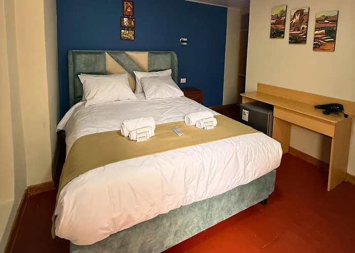 Hotel Andenes Del Inca 3*